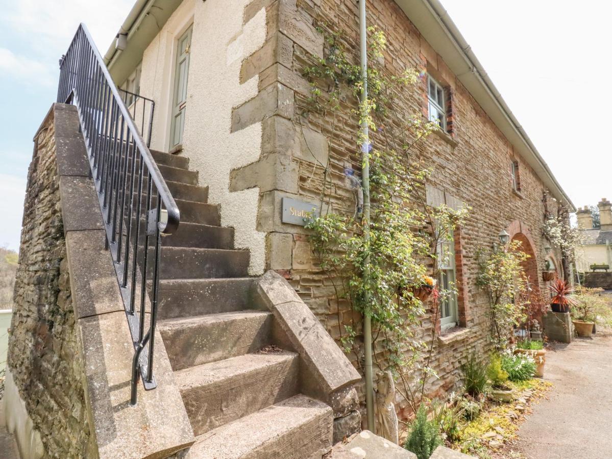 The Stable Apartment Lydney Exterior photo